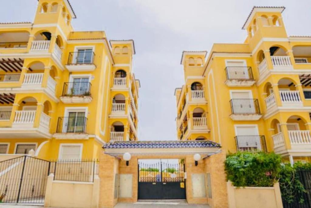 Excelente Apartamento Atico Algorfa Eksteriør billede